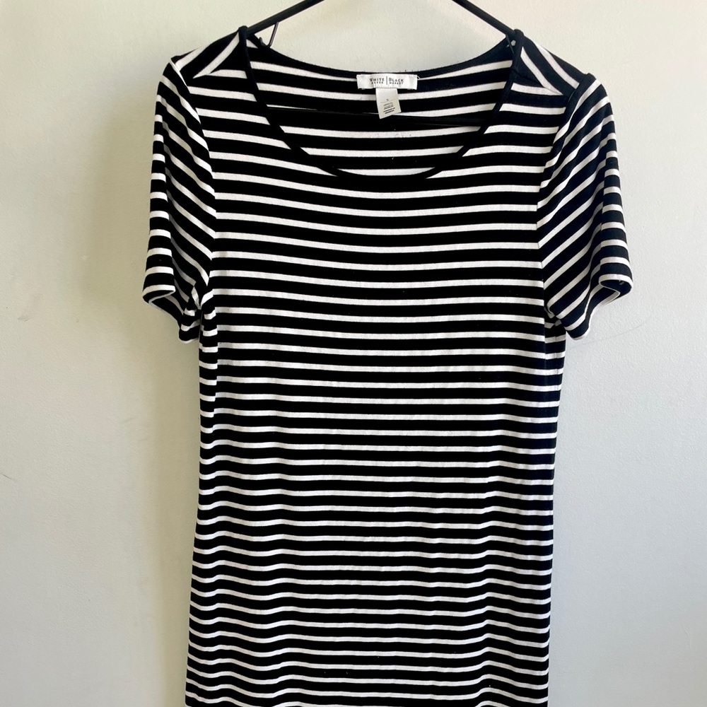 White House Black Market short sleeve casual dress